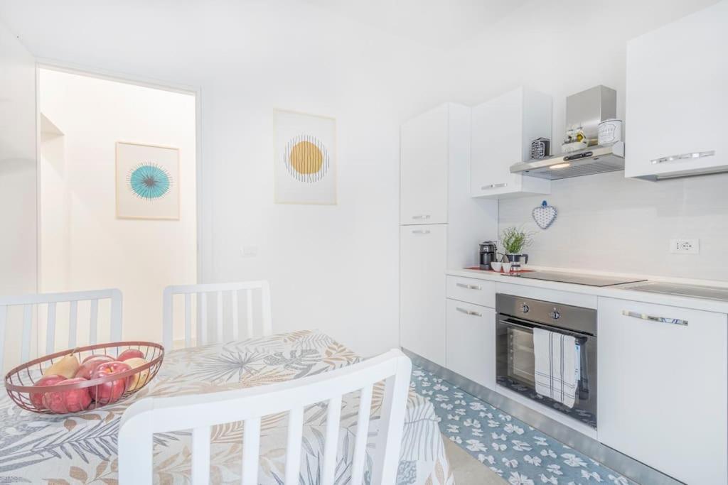 Minimalist Oasis - City Life & Hesperia Hospital Modène Extérieur photo