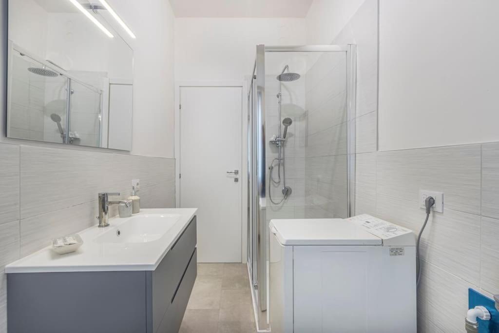 Minimalist Oasis - City Life & Hesperia Hospital Modène Extérieur photo