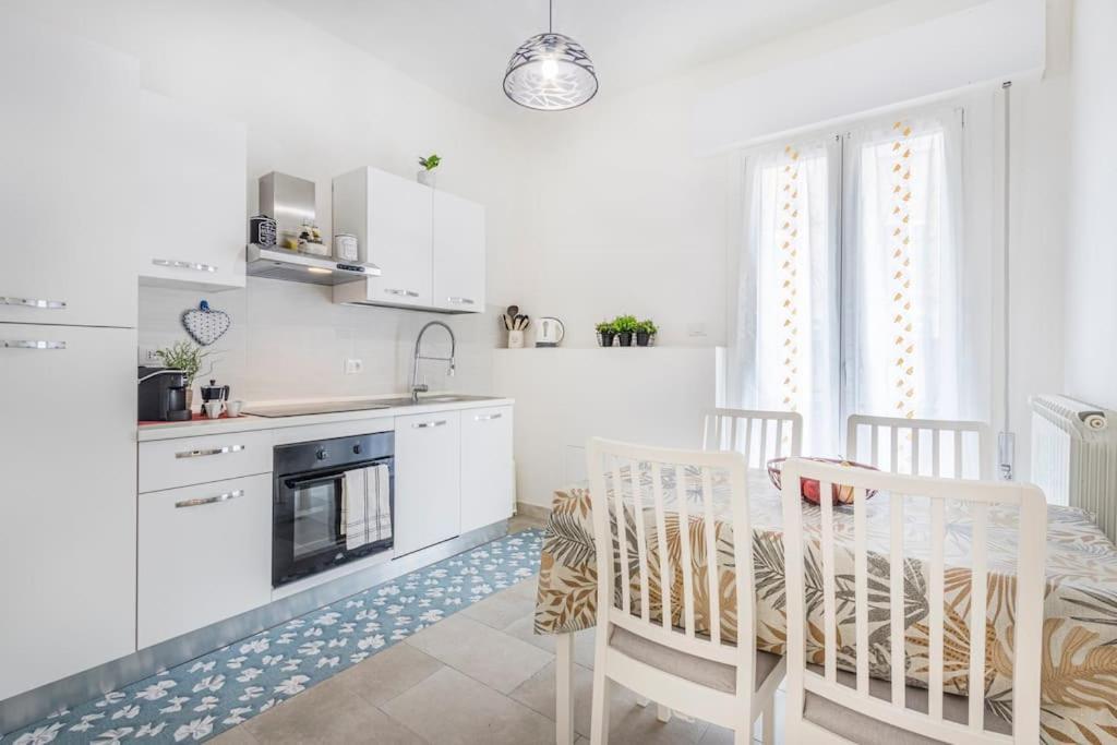 Minimalist Oasis - City Life & Hesperia Hospital Modène Extérieur photo